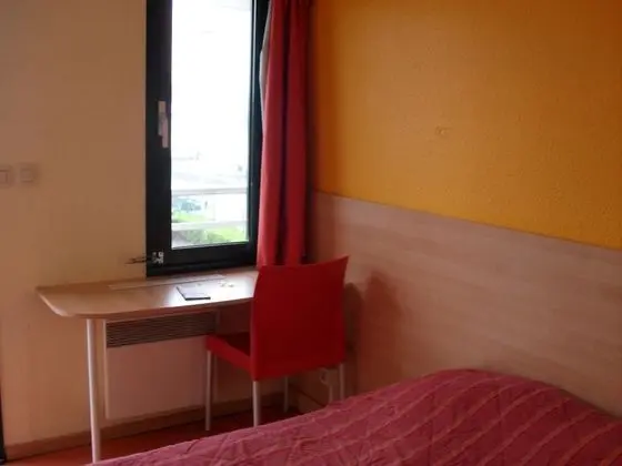 Standard Oda, Birden Çok Yatak (1 Double and 1 Single bed)