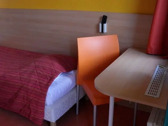 Standard Oda, Birden Çok Yatak (1 Double and 1 Single bed)