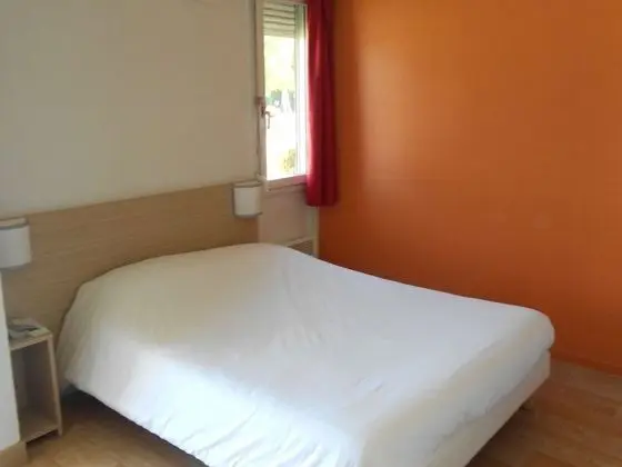 Standard Oda, 1 Çift Kişilik Yatak