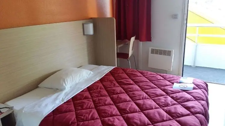 Standard Oda, 1 Çift Kişilik Yatak