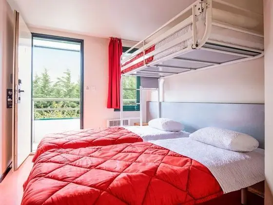 Standard Oda, 3 Tek Kişilik Yatak