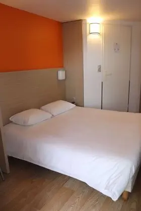 Standard Oda, 1 Çift Kişilik Yatak