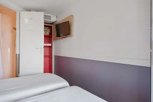 Standard Oda, 3 Tek Kişilik Yatak