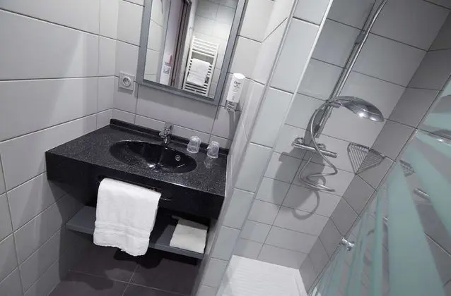 Standard Oda, 1 Çift Kişilik Yatak
