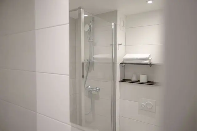 Standard Oda, 1 Çift Kişilik Yatak