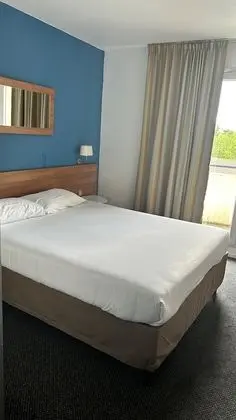 Standard Oda, Birden Çok Yatak (1 Double and 1 Single bed)