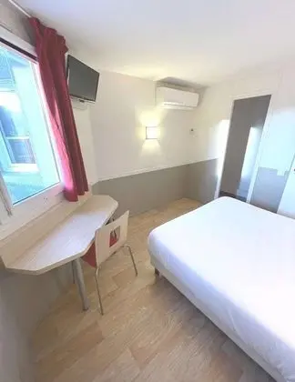 Standard Oda, 1 Çift Kişilik Yatak