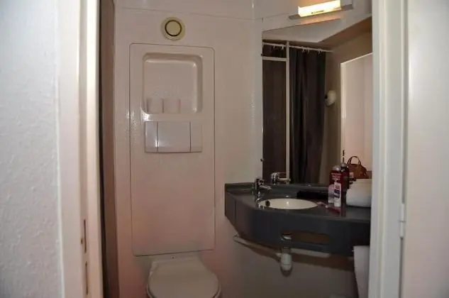 Standard Oda, 3 Tek Kişilik Yatak