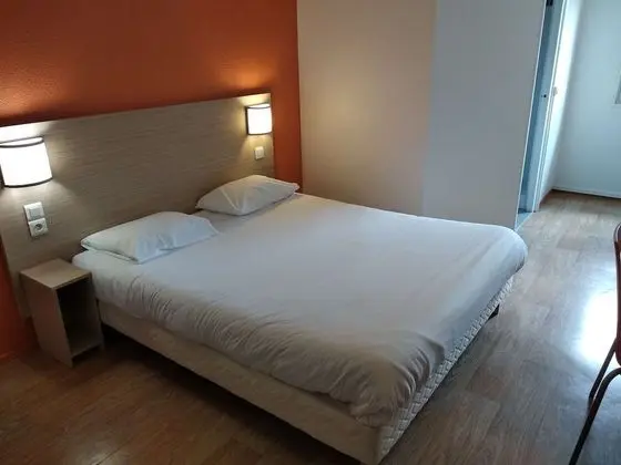 Standard Oda, 1 Çift Kişilik Yatak