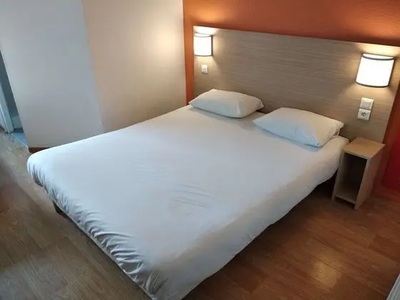 Standard Oda, 1 Çift Kişilik Yatak