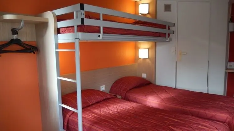 Standard Oda, 3 Tek Kişilik Yatak