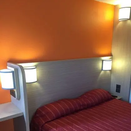 Standard Oda, 1 Çift Kişilik Yatak