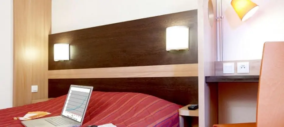 Standard Oda, 1 Çift Kişilik Yatak