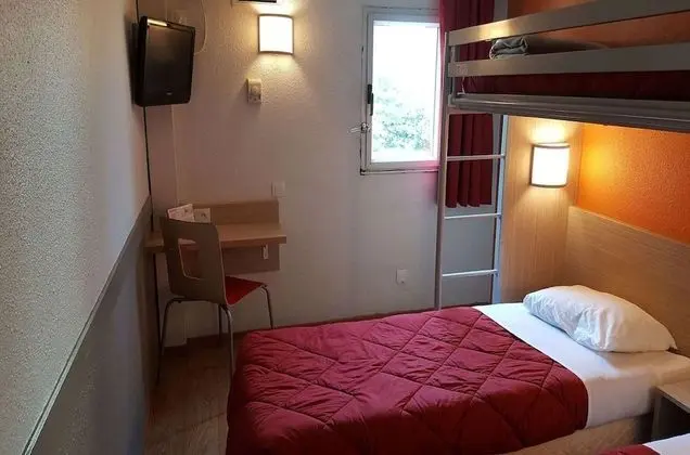 Standard Oda, 3 Tek Kişilik Yatak