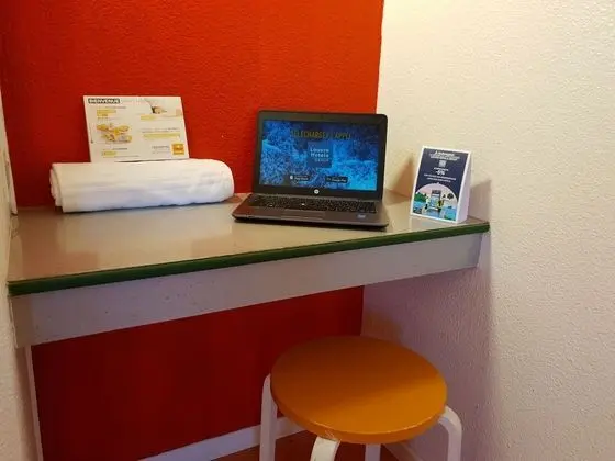 Standard Oda, 3 Tek Kişilik Yatak