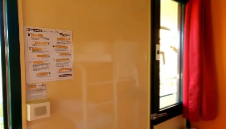 Standard Oda, 3 Tek Kişilik Yatak