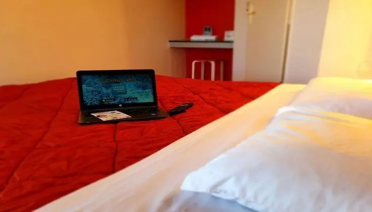 Standard Oda, Birden Çok Yatak (1 Double and 1 Single bed)