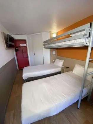 Standard Oda, 3 Tek Kişilik Yatak
