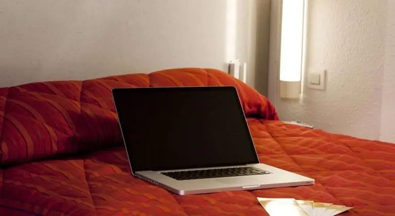 Standard Oda, Birden Çok Yatak (1 Double and 1 Single bed)