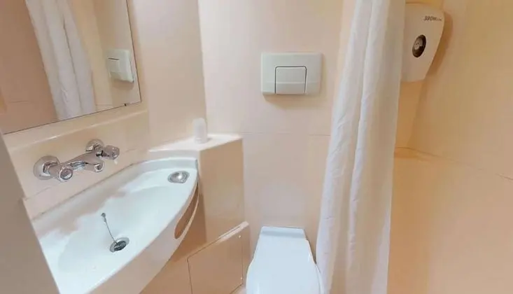 Standard Oda, Birden Çok Yatak (1 Double and 1 Single bed)