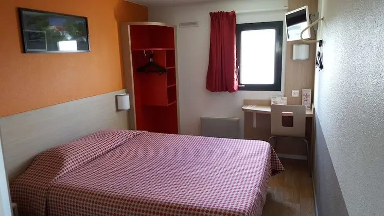 Standard Oda, 1 Çift Kişilik Yatak