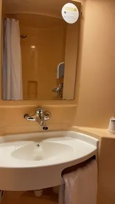Standard Oda, 1 Çift Kişilik Yatak