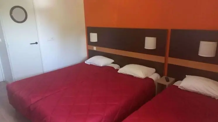 Standard Oda, 3 Tek Kişilik Yatak