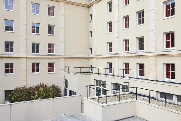 Standard Oda, Birden Çok Yatak (1 Double and 1 Single bed)