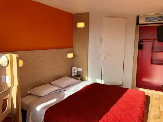 Standard Oda, 3 Tek Kişilik Yatak