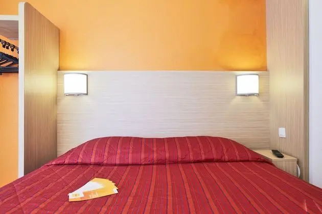 Standard Oda, 1 Çift Kişilik Yatak