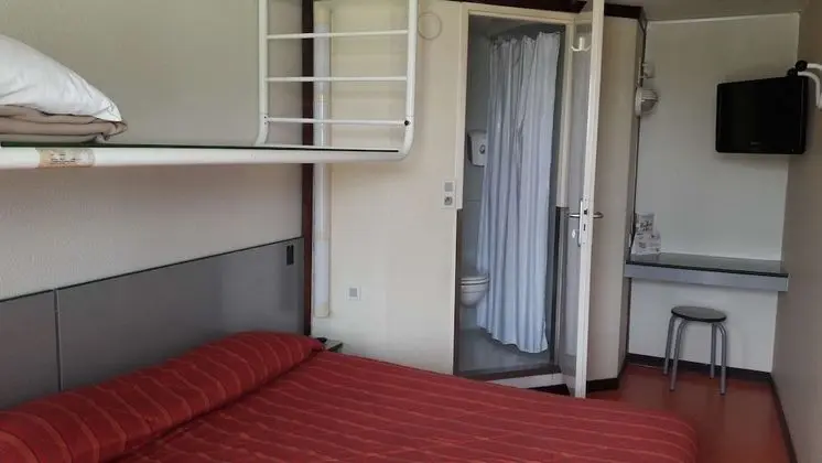 Standard Oda, 1 Çift Kişilik Yatak