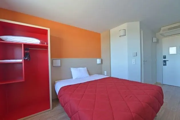 Standard Oda, 1 Çift Kişilik Yatak