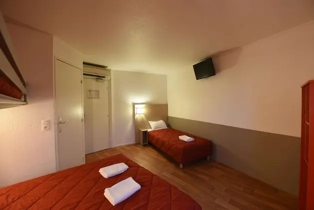 Standard Oda, Birden Çok Yatak (1 Double and 1 Single bed)