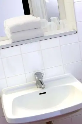 Standard Oda, 3 Tek Kişilik Yatak