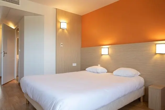 Standard Oda, 1 Çift Kişilik Yatak