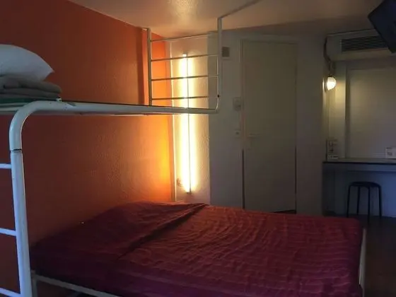 Standard Oda, 1 Çift Kişilik Yatak