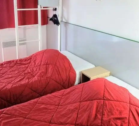 Standard Oda, 3 Tek Kişilik Yatak