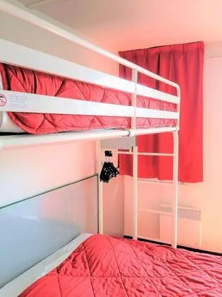 Standard Oda, Birden Çok Yatak (1 Double and 1 Single bed)