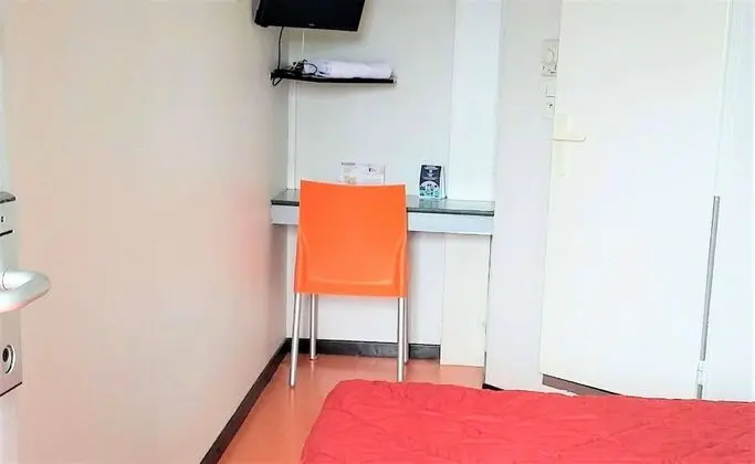 Standard Oda, Birden Çok Yatak (1 Double and 1 Single bed)