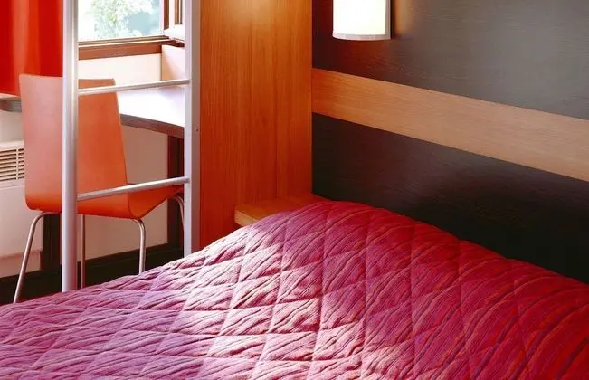 Standard Oda, 3 Tek Kişilik Yatak (1 Double Bed and 2 Single Beds)