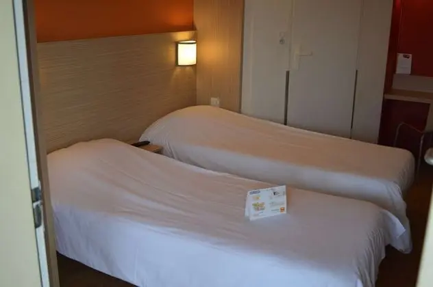 Standard Oda, 1 Çift Kişilik Yatak