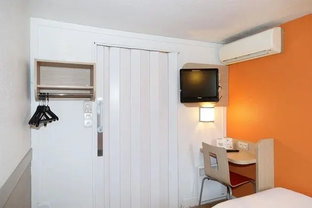 Standard Oda, Birden Çok Yatak (1 Double and 1 Single bed)