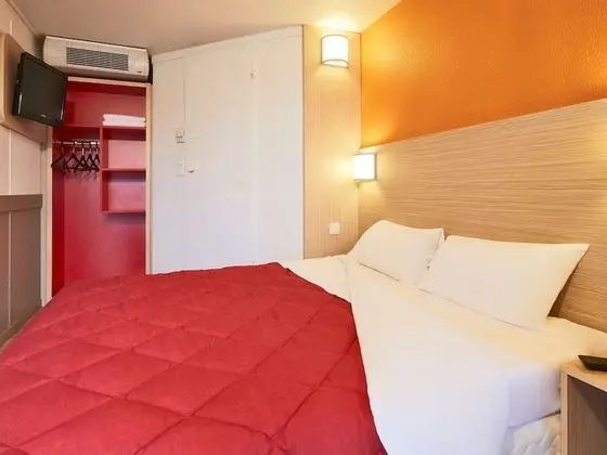 Standard Oda, Birden Çok Yatak (1 Double and 1 Single bed)