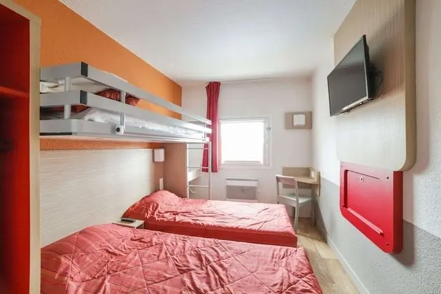 Standard Oda, 3 Tek Kişilik Yatak (Shared Bathroom)