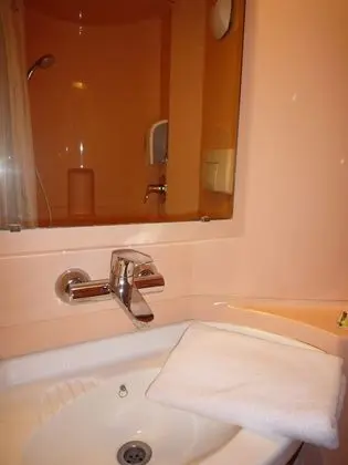 Standard Oda, 3 Tek Kişilik Yatak