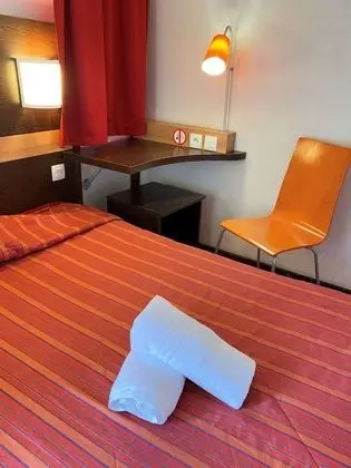 Standard Oda, 1 Çift Kişilik Yatak