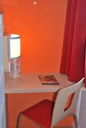 Standard Oda, 1 Çift Kişilik Yatak