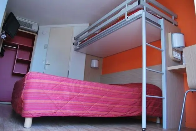 Standard Oda, 3 Tek Kişilik Yatak
