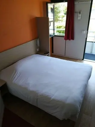 Standard Oda, 1 Çift Kişilik Yatak