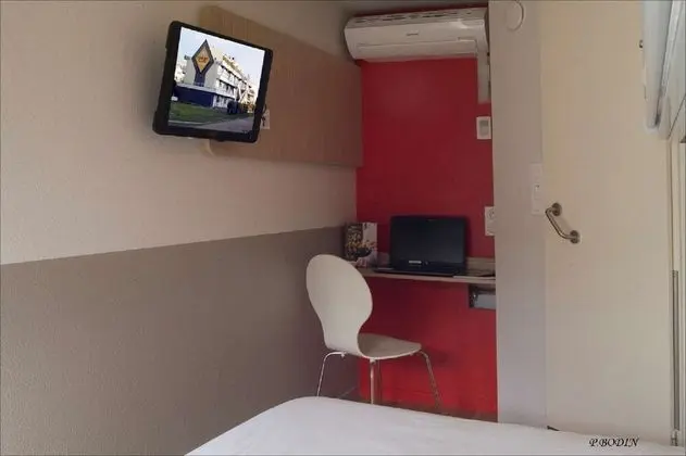 Standard Oda, Birden Çok Yatak (1 Double and 1 Single bed)